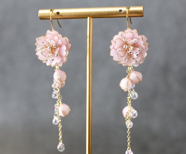 Light pink hot sale dangle earrings