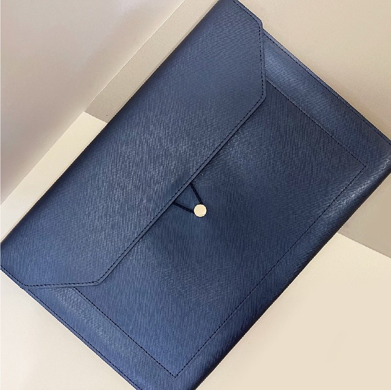 【蒔設計-客製化】商務皮革質感文件夾/平板PAD包 商務藍 - 文件夾/資料夾 - 人造皮革 