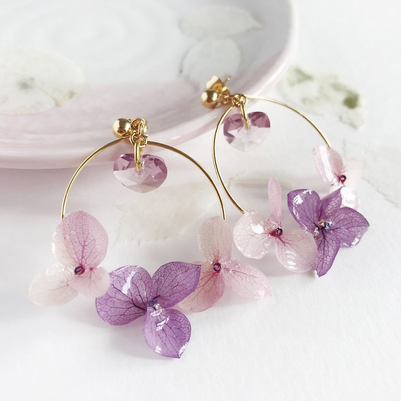 Real flower Hydrangea Earrings with Swarovski 18KGP - Earrings & Clip-ons - Plants & Flowers Purple