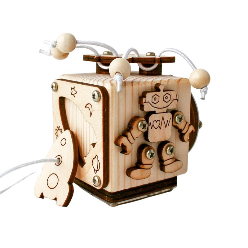 Busy cube - Space, wooden baby fidget toy, montessori travel activity - 寶寶/兒童玩具/玩偶 - 木頭 金色