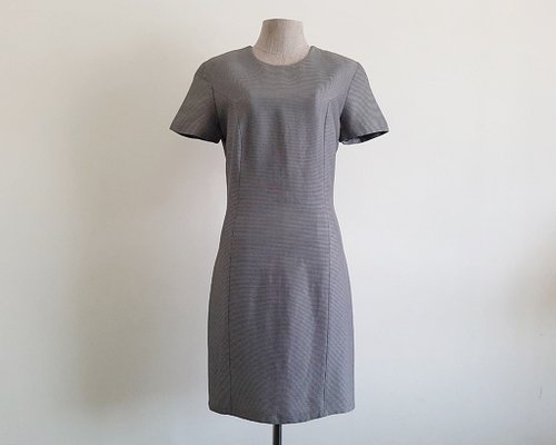 PaiissaraEveryday BYBLOS Vintage Gray Sheath Dress