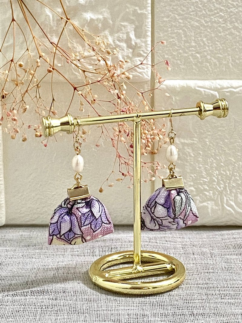 Cloth Series- Purple Flower Cloth Earrings - ต่างหู - ผ้าฝ้าย/ผ้าลินิน สีม่วง