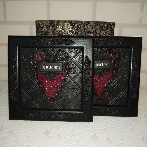 craMARzyworkshop Personalized black wedding gift for a couple, Burgundy hearts with names