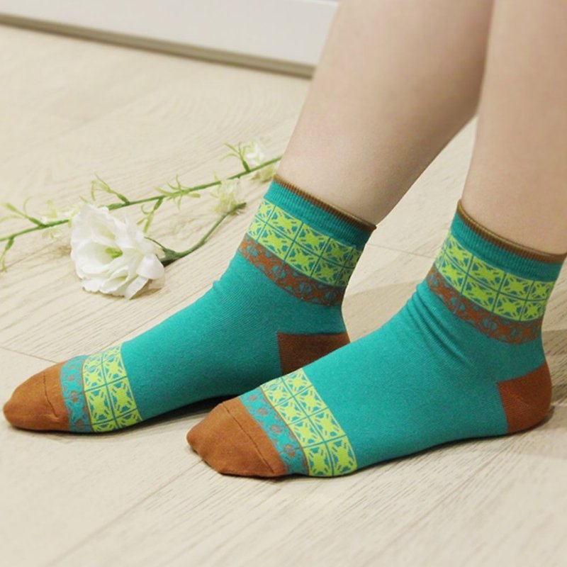 印花樂厚短襪/舊花磚1號/民族藍綠 - 襪子 - 棉．麻 