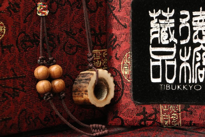 福祿吉祥平安輪 歐洲自然脫落紅鹿角吊墜 項鍊 禮物 雙鹿聽經 - 手鍊/手環 - 其他材質 