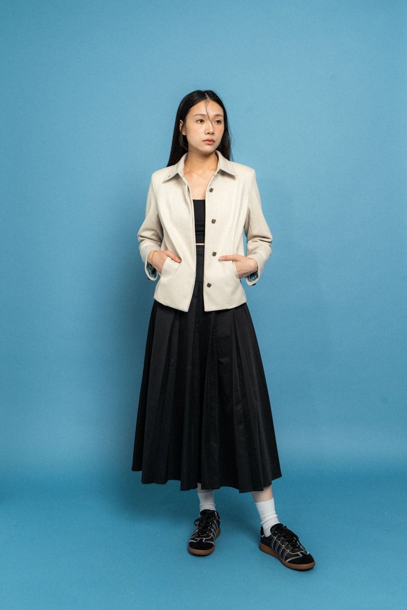 白條紋西裝外套 White Stripe-pattern blazer - 女西裝外套 - 其他材質 綠色