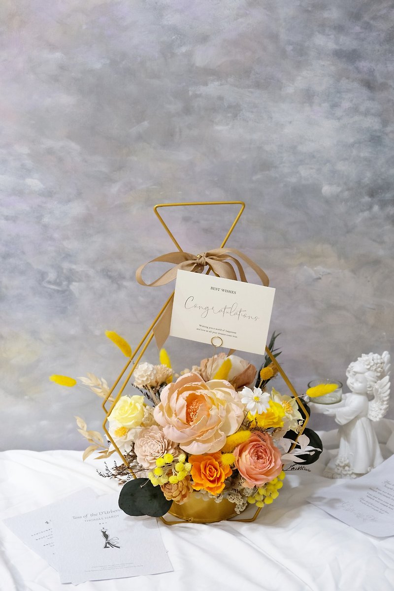 Opening flower gift, congratulatory flower gift, house entry ceremony - ช่อดอกไม้แห้ง - พืช/ดอกไม้ สีส้ม