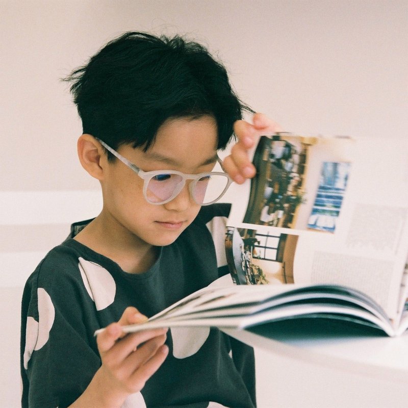 Kids computer glasses 細框 兒童抗藍光眼鏡 - 淺灰格子 - 嬰兒手鍊/飾品 - 塑膠 灰色