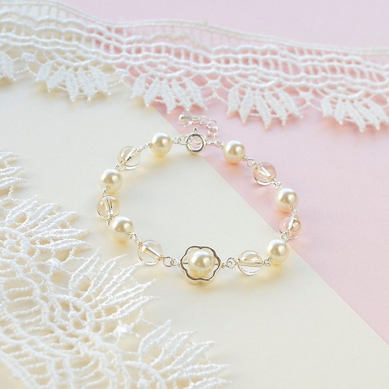 Flower wedding Austria noble sense crystal pearl bracelet wedding bridesmaid sister gift customization - Bracelets - Gemstone White