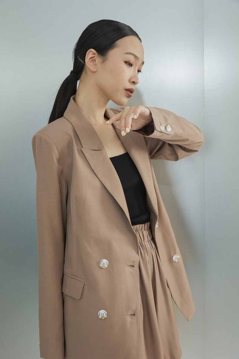 [Brand original] Lara thin slim fit blazer in bright caramel color - Women's Blazers & Trench Coats - Polyester Brown