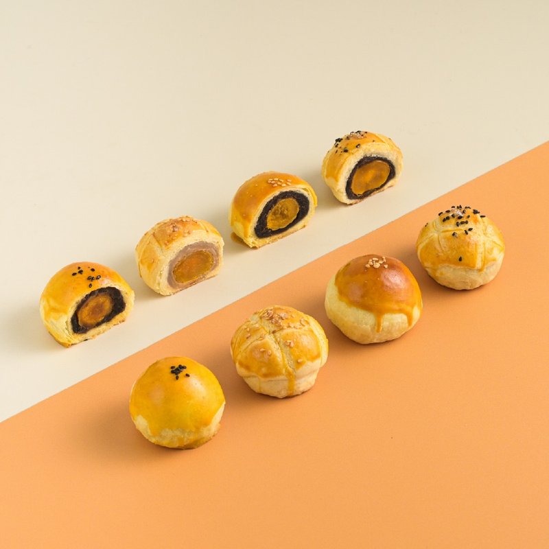 酥四登場 / 蛋黃酥  12入綜合禮盒 A款 - 蛋糕/甜點 - 紙 灰色