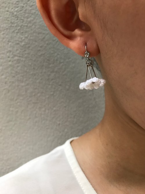 PS.By Hand. 耳環/耳夾 3 Simple Minimal Gypsophila earring