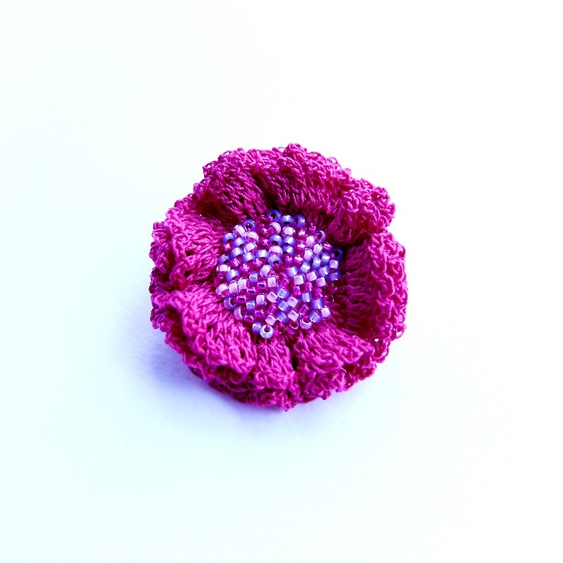 flower brooch red purple - เข็มกลัด - ผ้าฝ้าย/ผ้าลินิน สีม่วง
