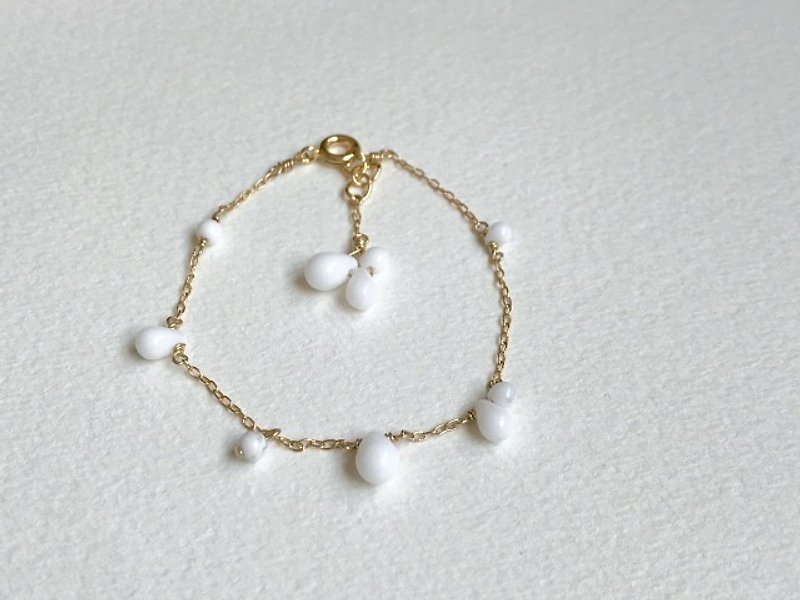 Lait（bracelet） - Bracelets - Glass White