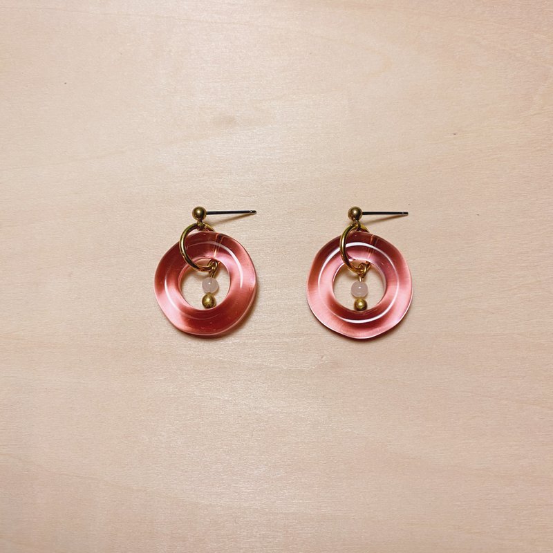 Vintage pink irregular round pink crystal earrings - Earrings & Clip-ons - Resin Pink