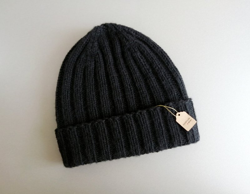 Men's knitted beanie Black knit hand Warm ribbed cap Winter beanie for men - 帽子 - 羊毛 黑色