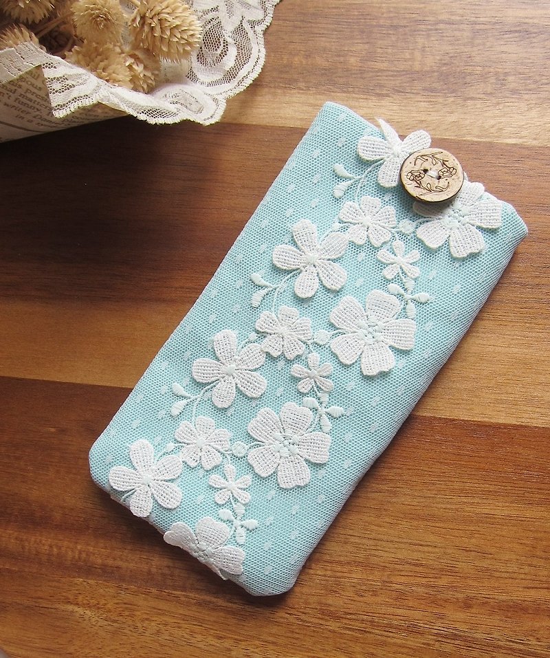 Embroidered  Lace Cell phone pouch  - Other - Other Man-Made Fibers 