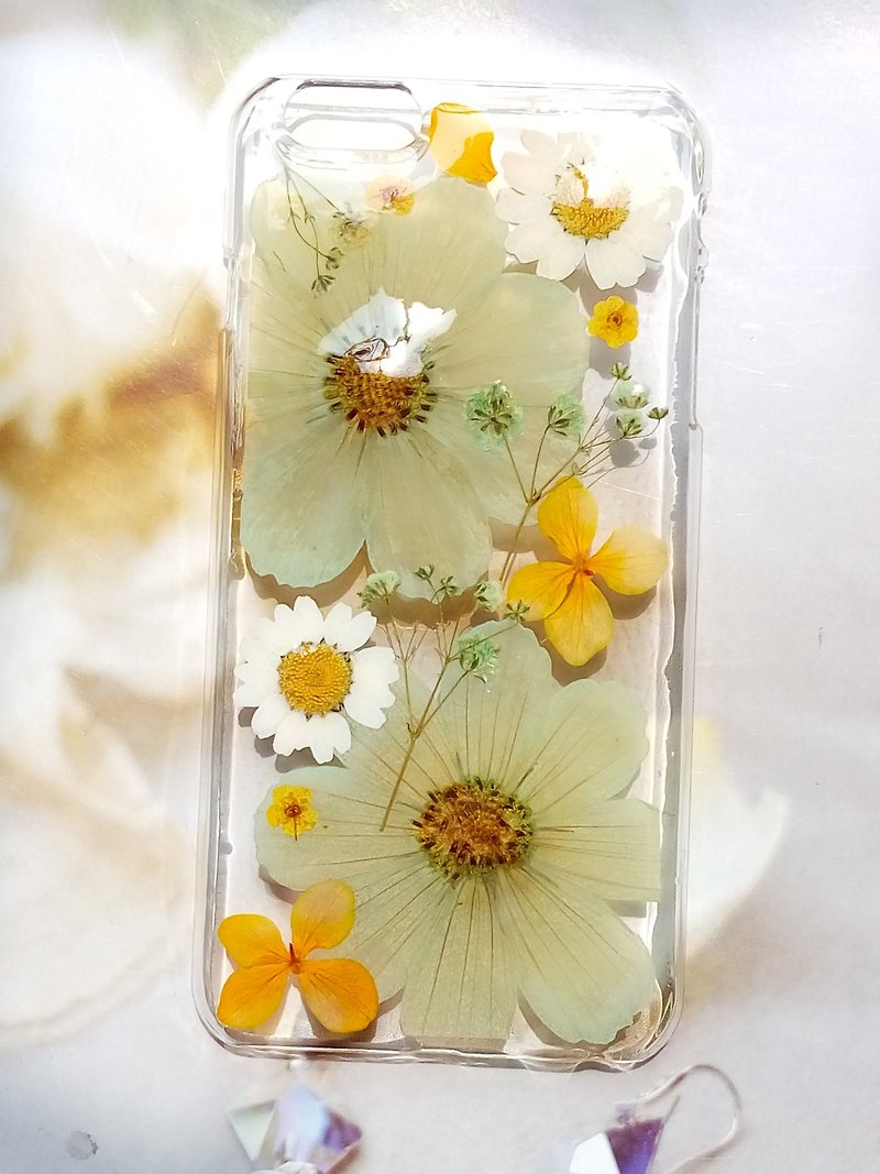 Pressed flower phone case, Handmade phone case, iPhone iPhone 6 plus - Phone Cases - Plastic 