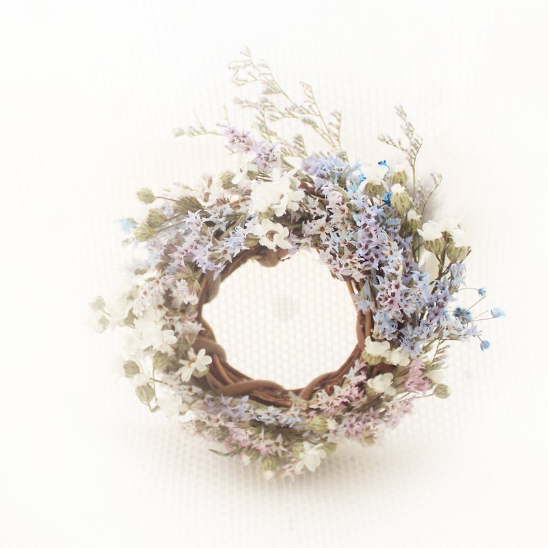 French Psychedelic Mini Wreath・Dried French White Plum and Purple Snowflake Flower Ceremony - ช่อดอกไม้แห้ง - พืช/ดอกไม้ สีม่วง
