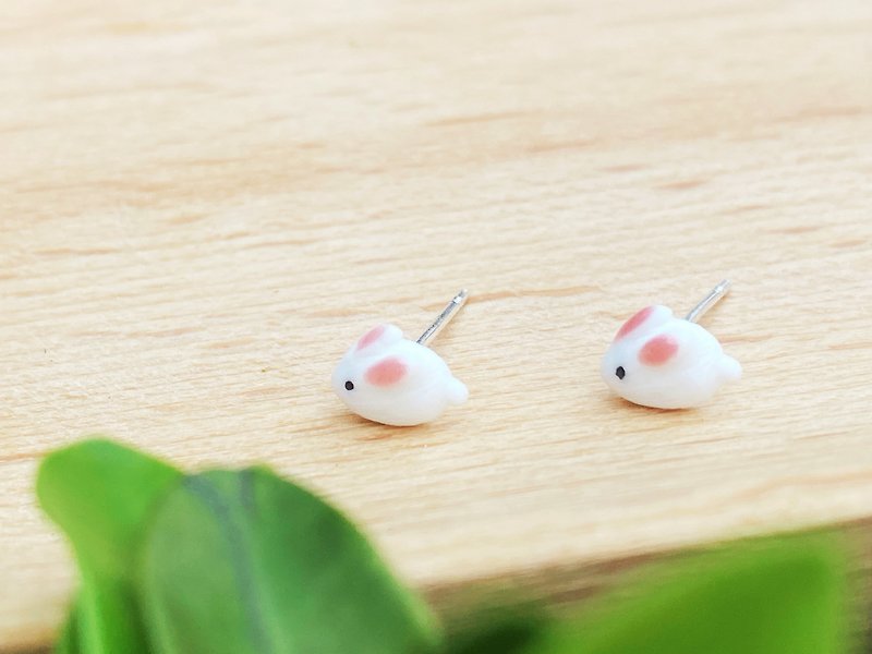 Little rabbit earring - Earrings & Clip-ons - Pottery White