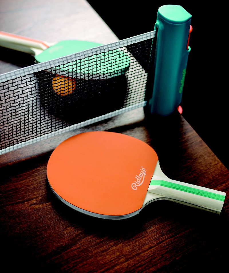 ブリティッシュワイルドアンドウルフは格納式のレトロスタイルの卓球ラケットネットセットを収納できます-欠陥は明らかです - その他 - 木製 ブルー
