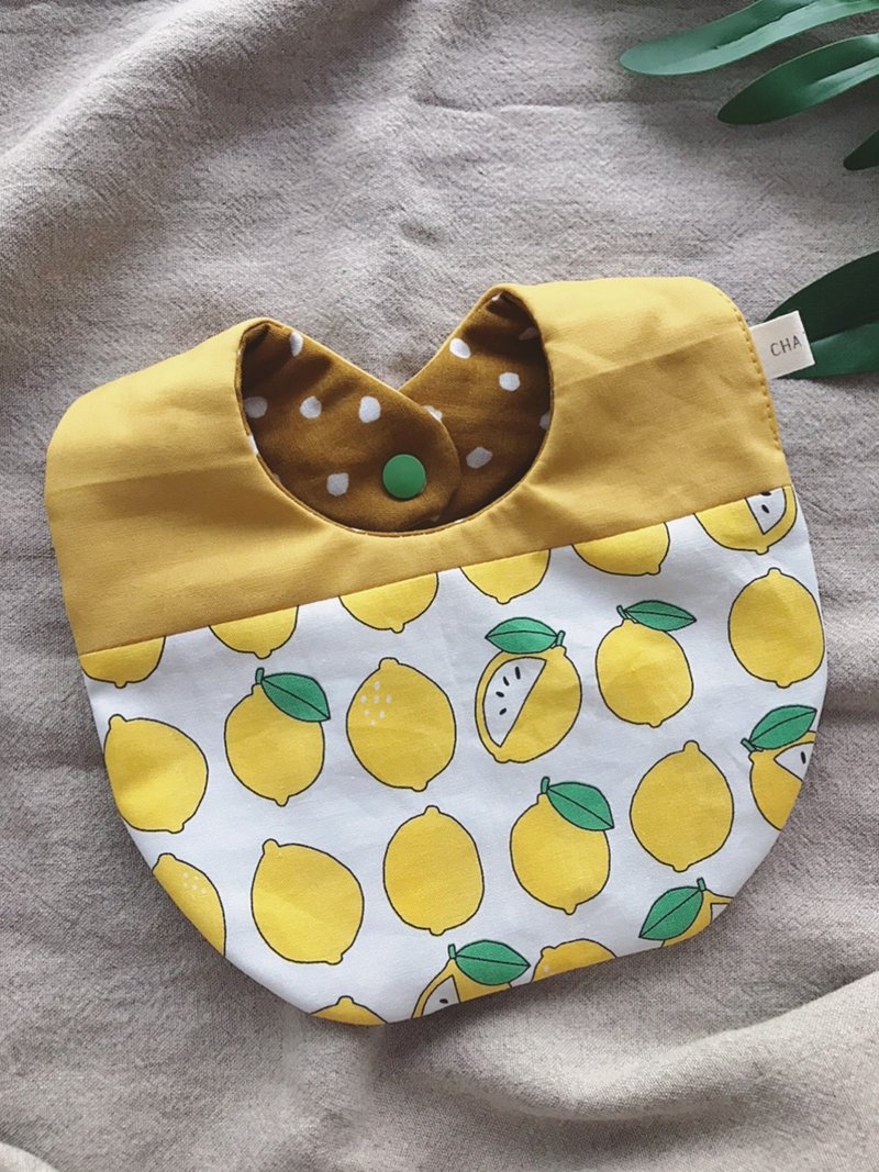 Yellow lemon fruit stand handmade cotton six-layer yarn drop bib saliva towel - Bibs - Cotton & Hemp Yellow