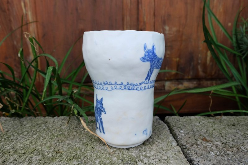 白瓷手工小狗大水杯 啤酒杯 - 其他杯子 - 瓷 白色