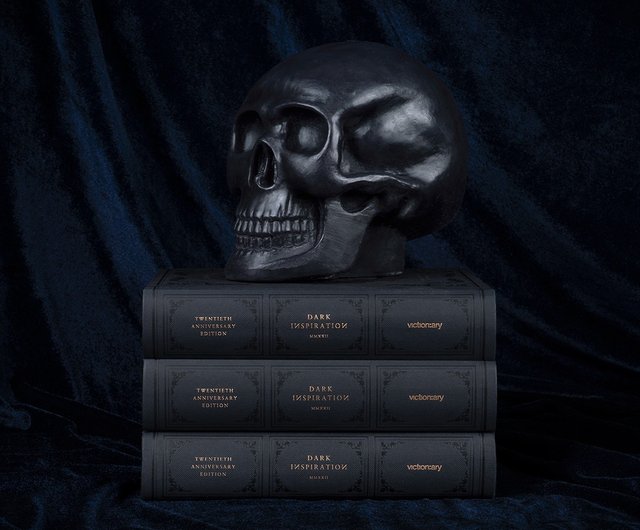 【新品】Dark Inspiration Victionary ゴシック アート Dark Inspiration: 20th Anniversary Edition - Shop victionary
