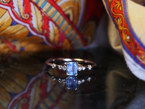 Kelimeraki Jewellery Blue Sapphire Emerald Ring |藍寶石戒指 | 18K 白金