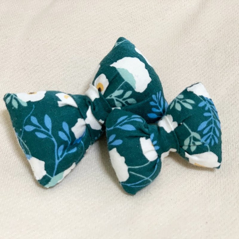 Hanju's羊毛兒。白花小路 蝴蝶結 髮飾 髮夾 兒童髮飾 - 嬰兒手鍊/飾品 - 棉．麻 藍色