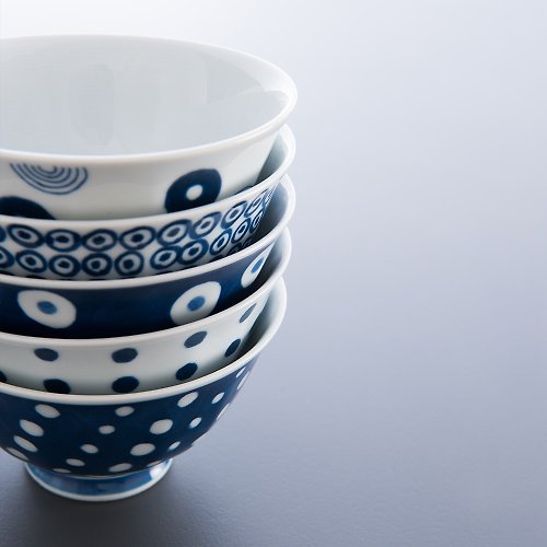 鈴木太太 和風食器館 【西海陶器】波佐見燒 藍丸紋輕量飯碗 (5件式) - 禮盒組