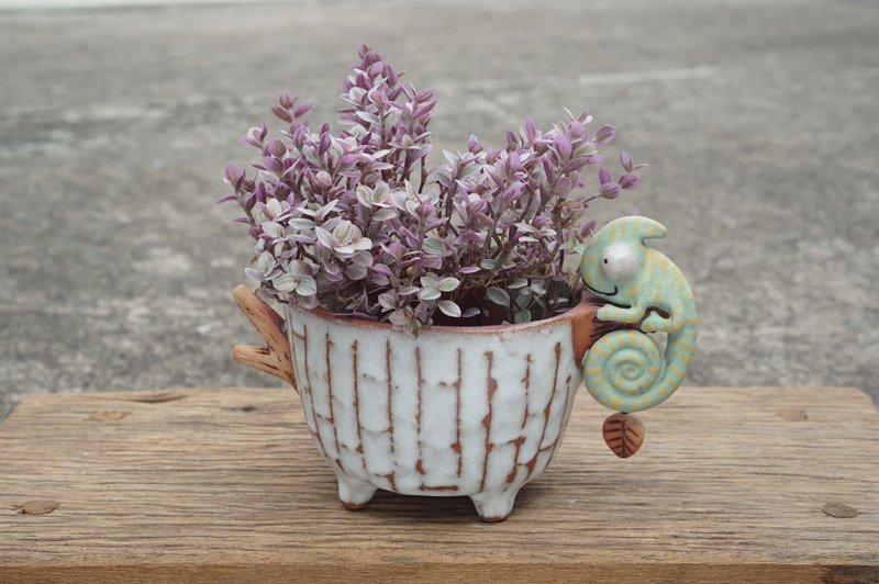 Branch plant pot for cactus , handmade ceramic , pottery - Pottery & Ceramics - Pottery White