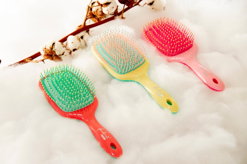 Macaron Series Relieving Massage Slab Comb | Pandora's Beauty Box - Makeup Brushes - Plastic Multicolor