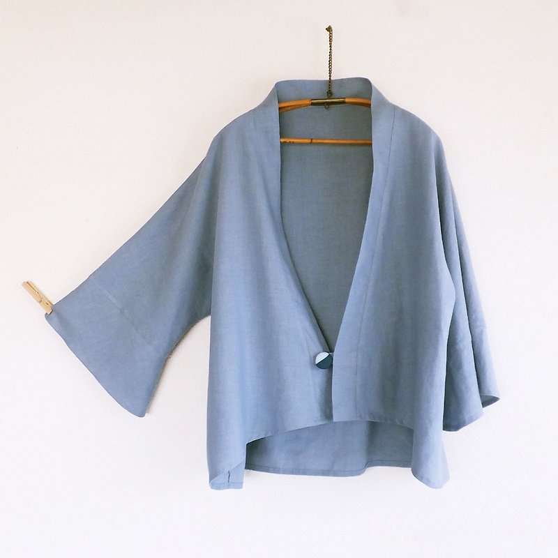 French linen jacket　Antique blue - เสื้อผู้หญิง - ผ้าฝ้าย/ผ้าลินิน สีน้ำเงิน