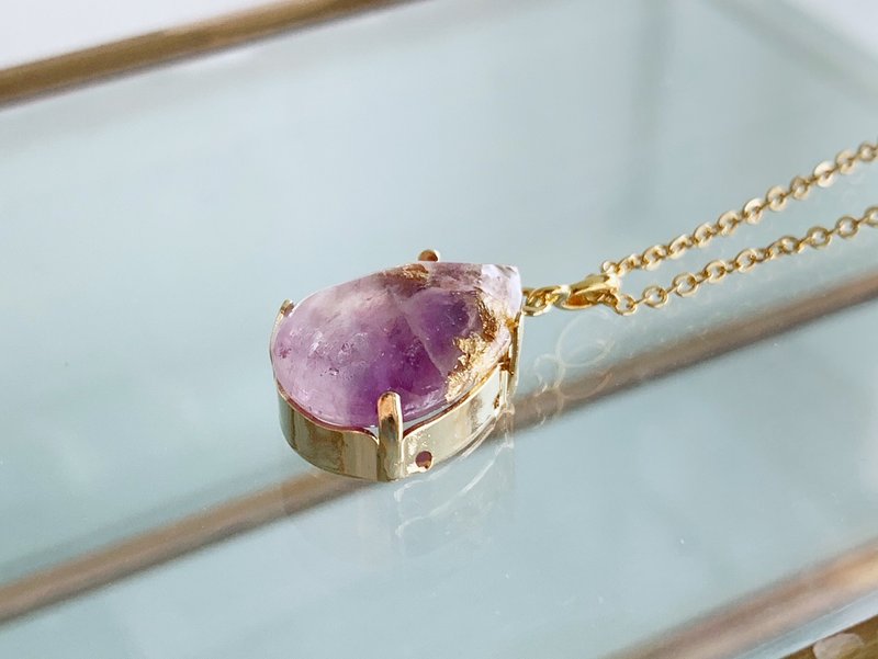 [February birthstone] Amethyst necklace (pendant) that calms the mind - Necklaces - Semi-Precious Stones Purple