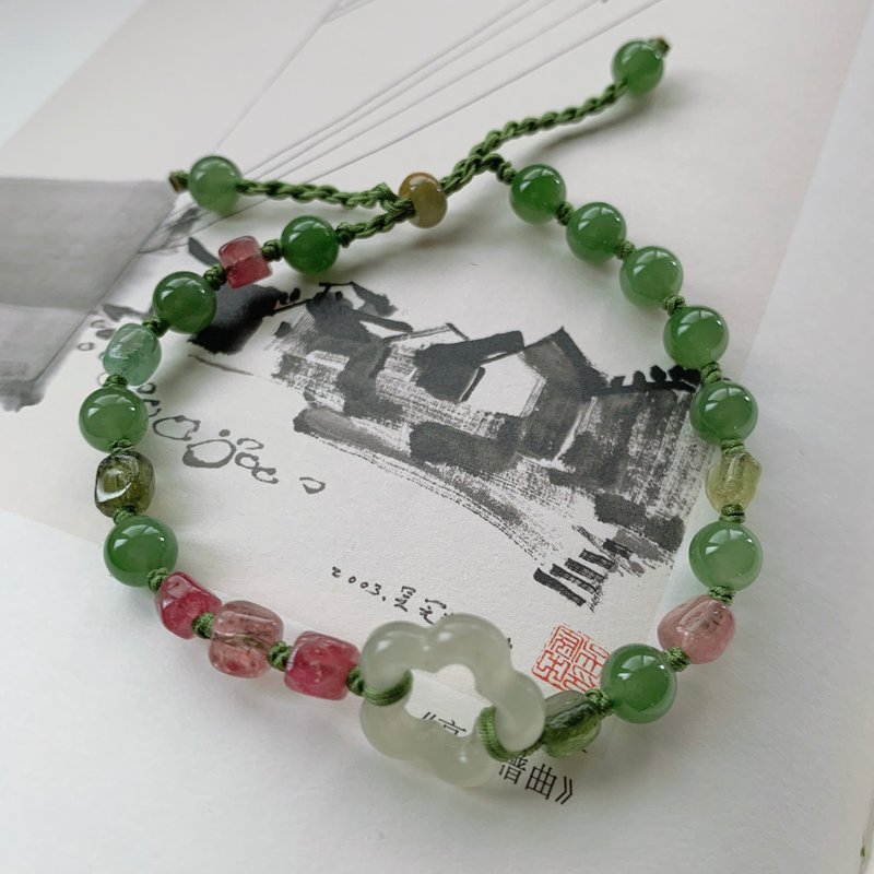 Window. Natural Hetian jade plum blossom jasper tourmaline vintage braided bracelet original Chinese classical bracelet - สร้อยข้อมือ - หยก สีเขียว