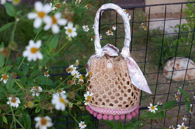 girls' bags birthday gifts for girls pom pom decorated handbag - Messenger Bags & Sling Bags - Plants & Flowers 