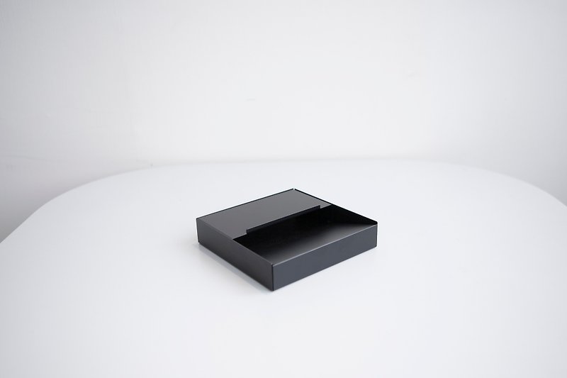 V / 零錢盒 - 黑 - 收納箱/收納用品 - 其他金屬 黑色
