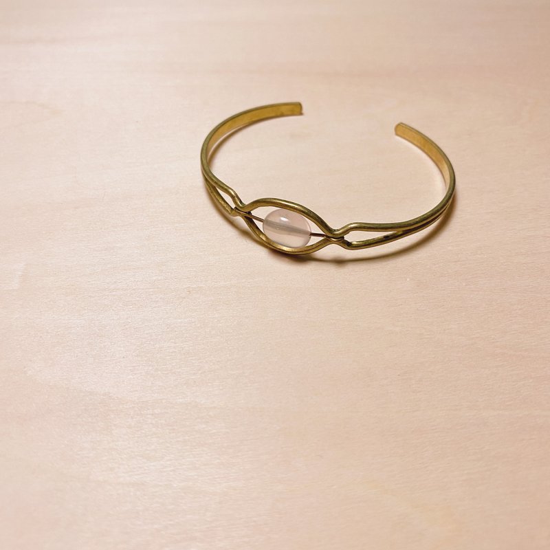 Pure yellow powder crystal Bronze bracelets - Earrings & Clip-ons - Copper & Brass Gold