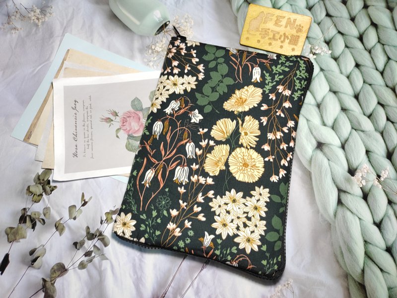 American limited edition fabric series-AGF Wilderness Flower Zipper Book Cover-Zip Book Cover A5/25K/Bible - ปกหนังสือ - ผ้าฝ้าย/ผ้าลินิน 