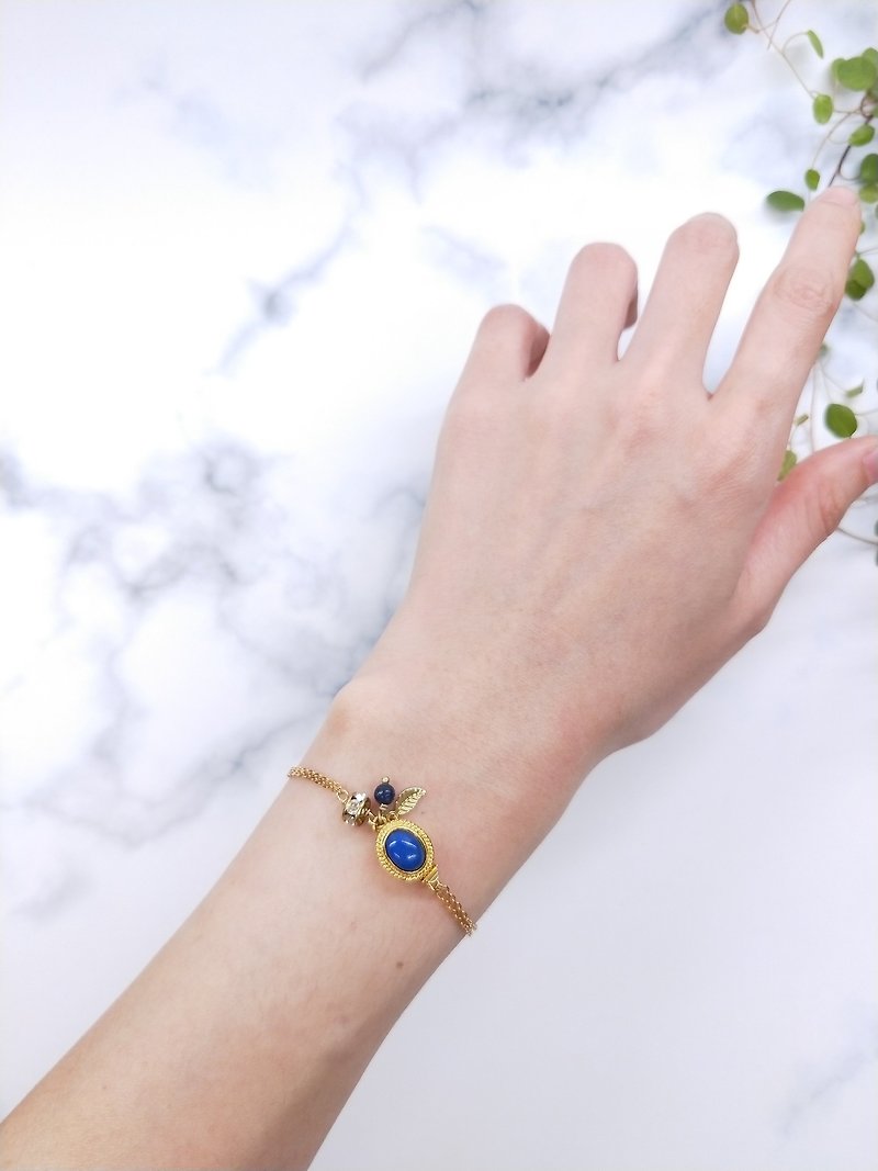 wristband. * Stone lapis blade Bronze or14K gold-chain double Bracelet - สร้อยข้อมือ - โลหะ สีน้ำเงิน