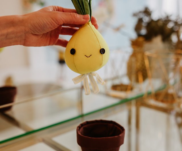  Micro Onion Plush Collectible Comfort Plush Toy : Handmade  Products