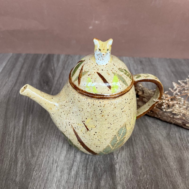 A Lu - Bear ceramic plate/hand built pottery - Teapots & Teacups - Pottery Multicolor