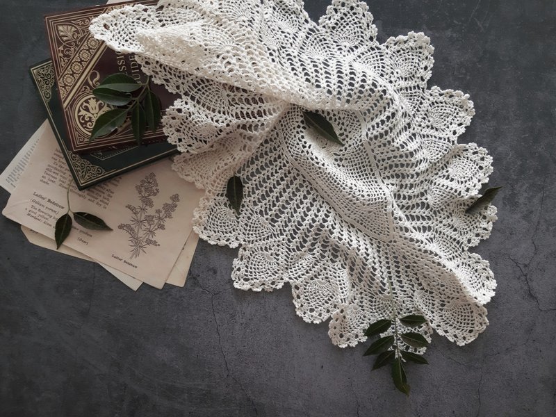 Lace cushion! Madison Bridge - Candles & Candle Holders - Cotton & Hemp White