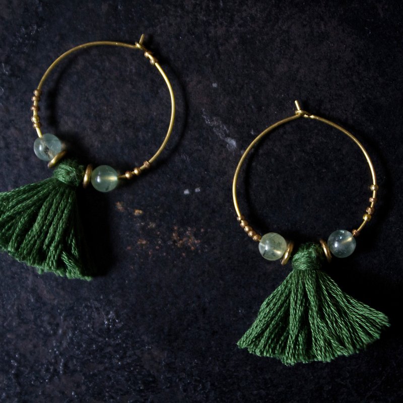 綠色流蘇葡萄石圈圈耳環 - 耳環/耳夾 - 其他材質 綠色