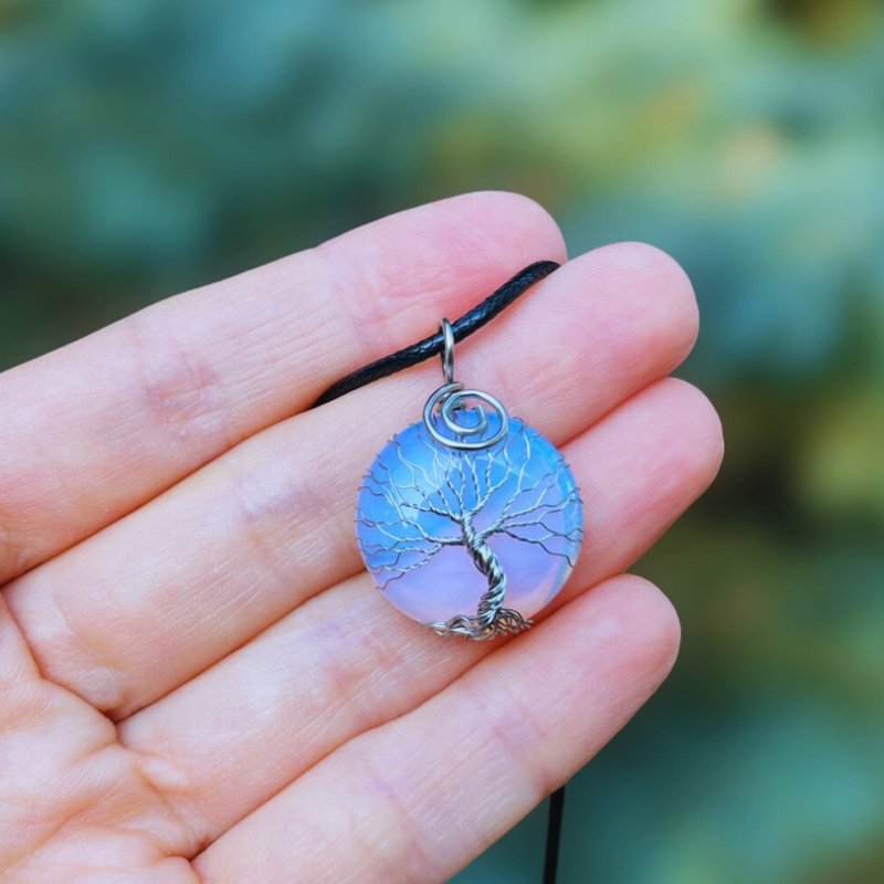 Opalite Steel Tree Of Life Pendant Necklace, 11th Anniversary Gift for Her/Him - 項鍊 - 其他材質 透明