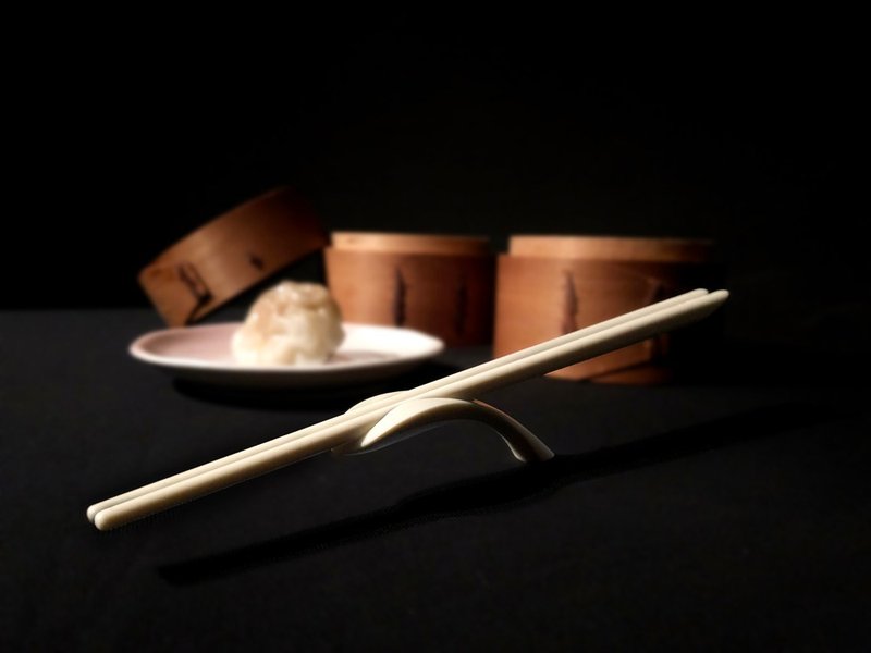 Floor model (sold and non-returnable)-Balanced chopsticks rest - ตะเกียบ - พลาสติก หลากหลายสี