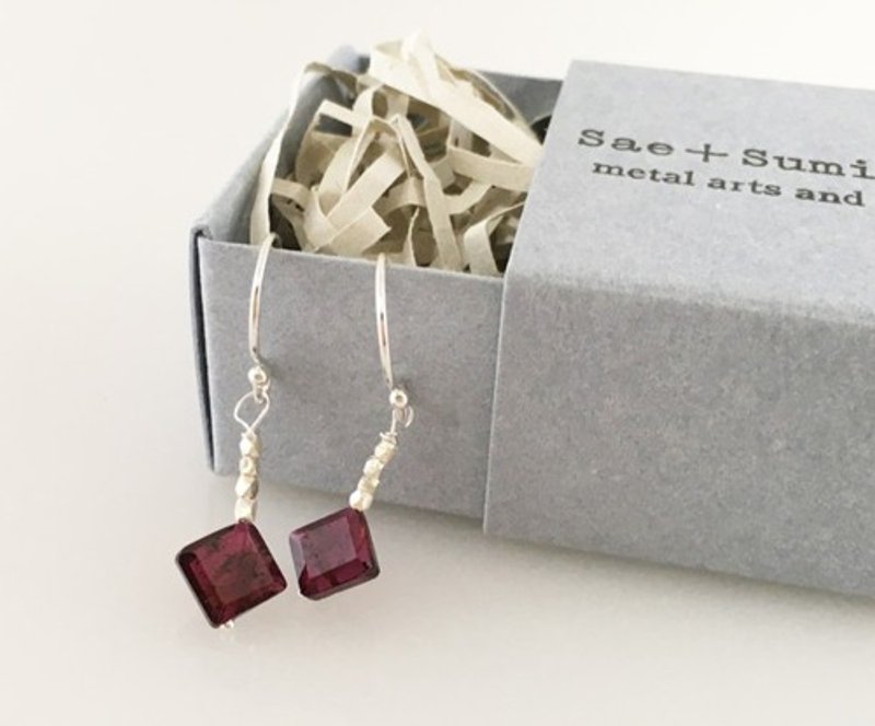 Rhodlite Garnet＋Karen Silver◇ピアス/イヤリング2 - 耳環/耳夾/耳骨夾 - 其他金屬 