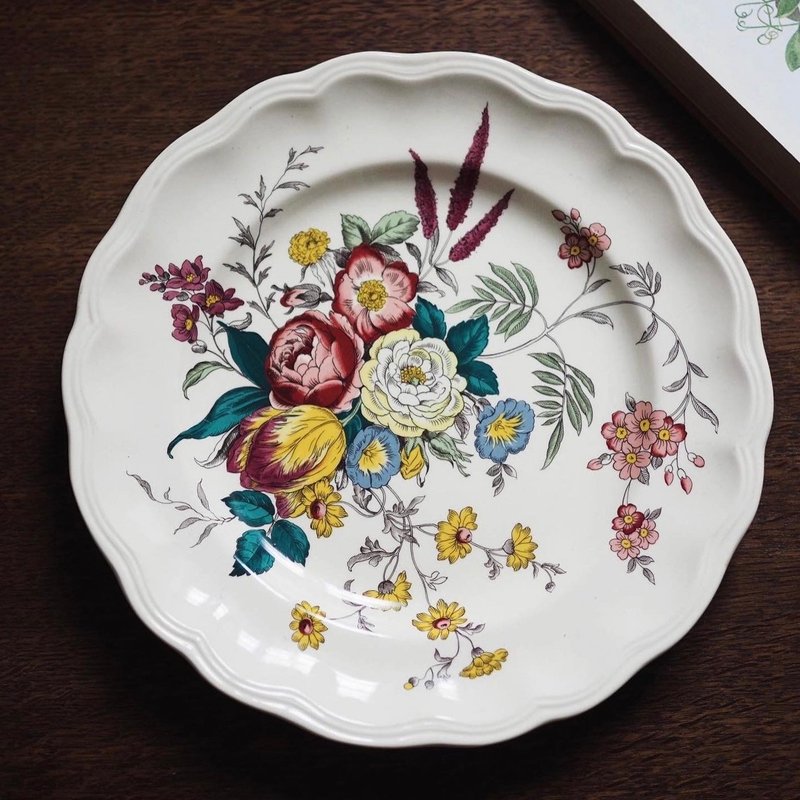 1960 British Spode Gainsborough wheel-shaped dinner plate - จานและถาด - ดินเผา หลากหลายสี