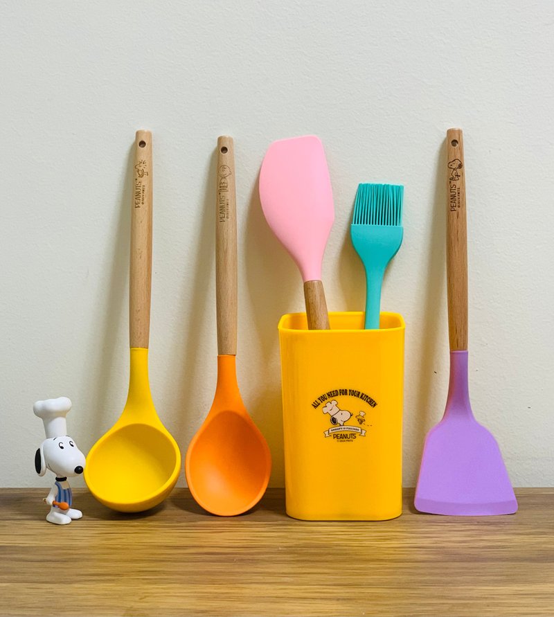 PEANUTS Authorized Silicone Untensils with Wooden Handle (6PCS/SET) - Cookware - Silicone Yellow